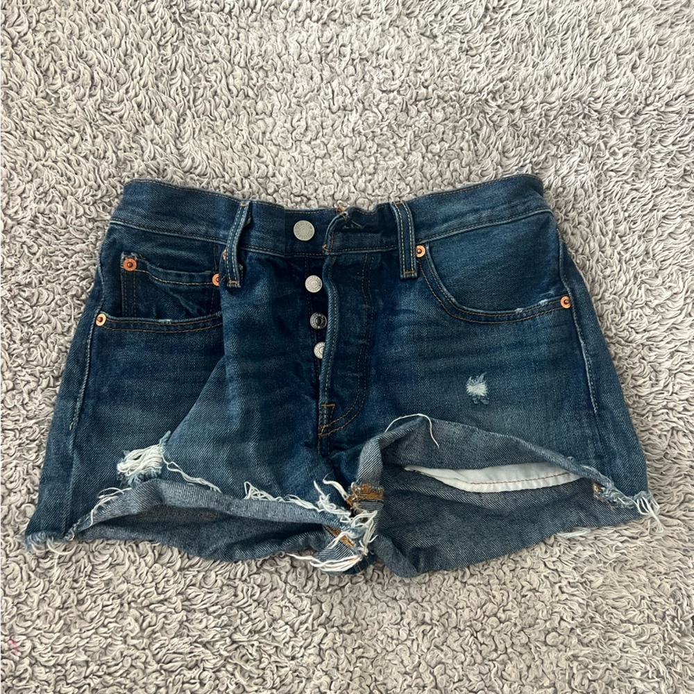 Levi Dark wash Jean Shorts